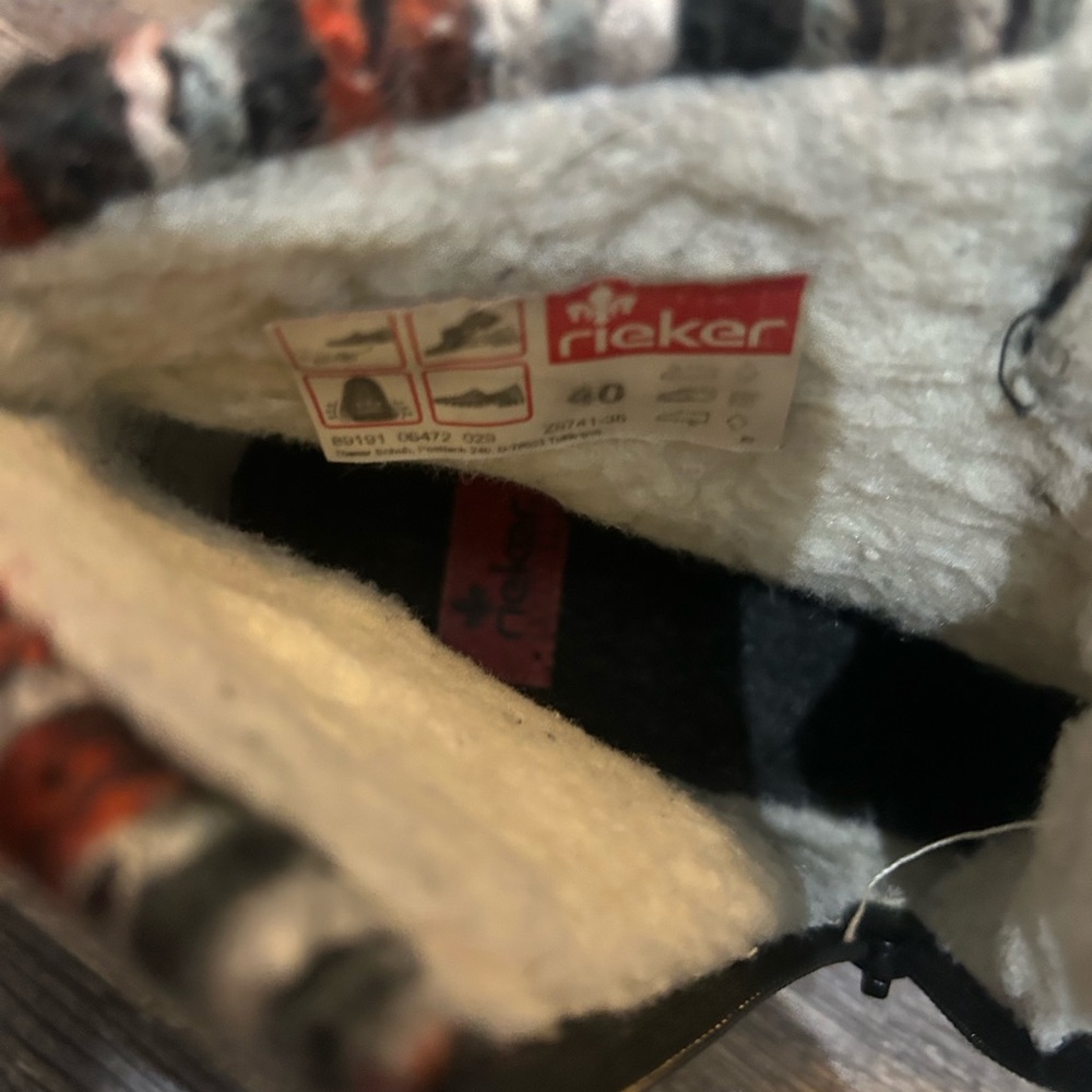 Rieker Cozy Lace-Up Boots with Fur Lining - Picture 8 of 8